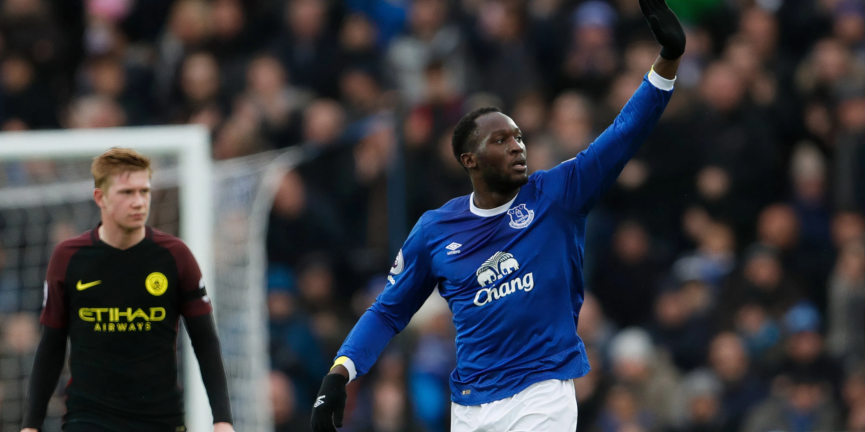 Romelu Lukaku thời còn thi đấu cho Everton tại Premier League