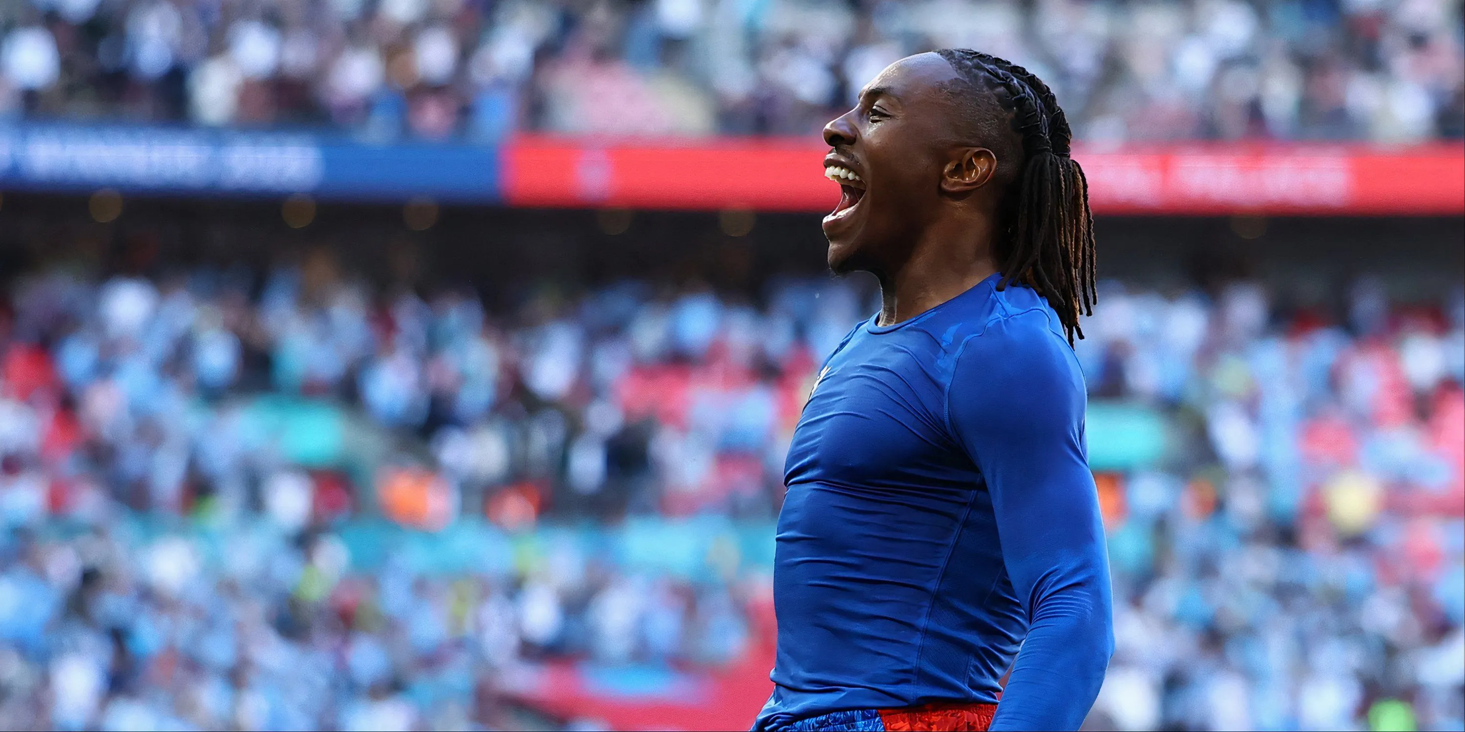 Tiền vệ Eberechi Eze trong màu áo Crystal Palace