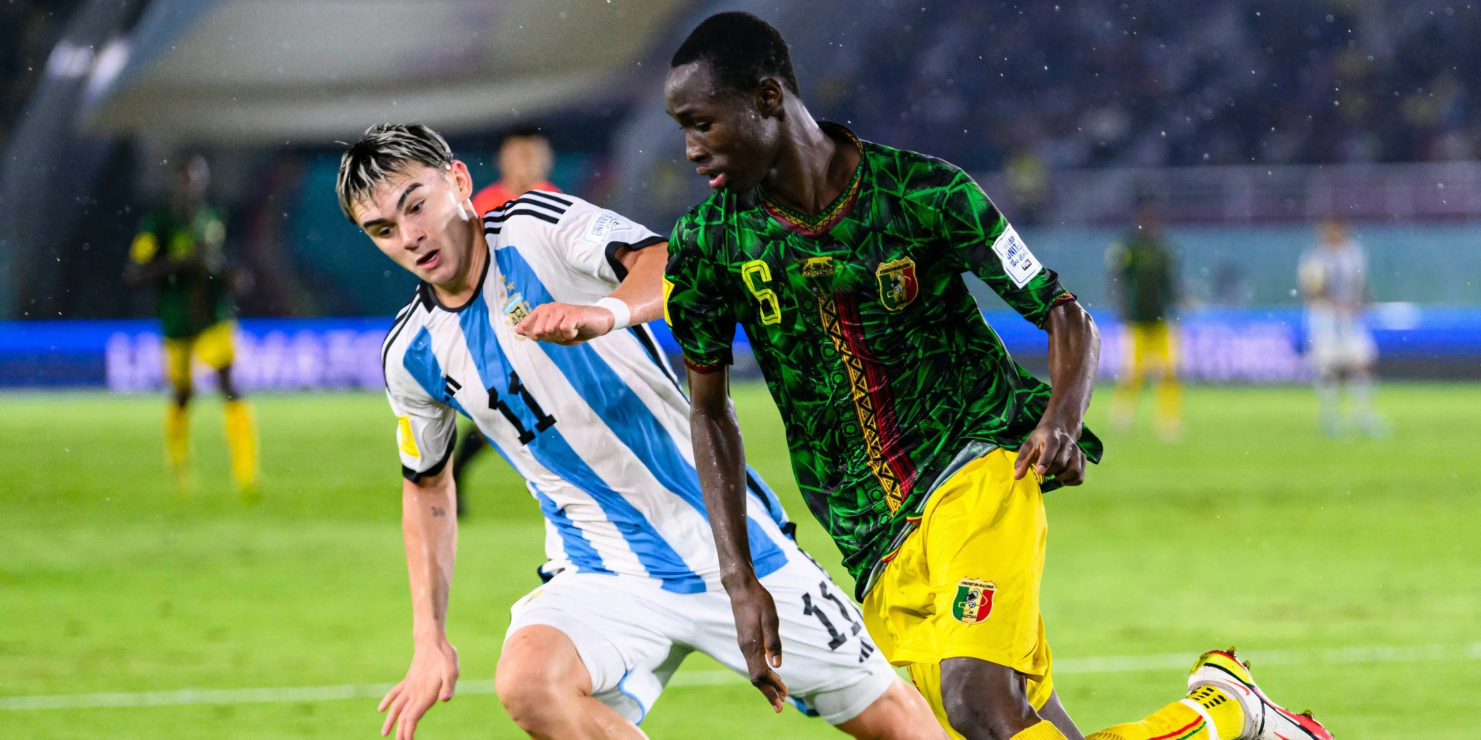 Tiền vệ Sekou Kone thi đấu trong màu áo U17 Mali