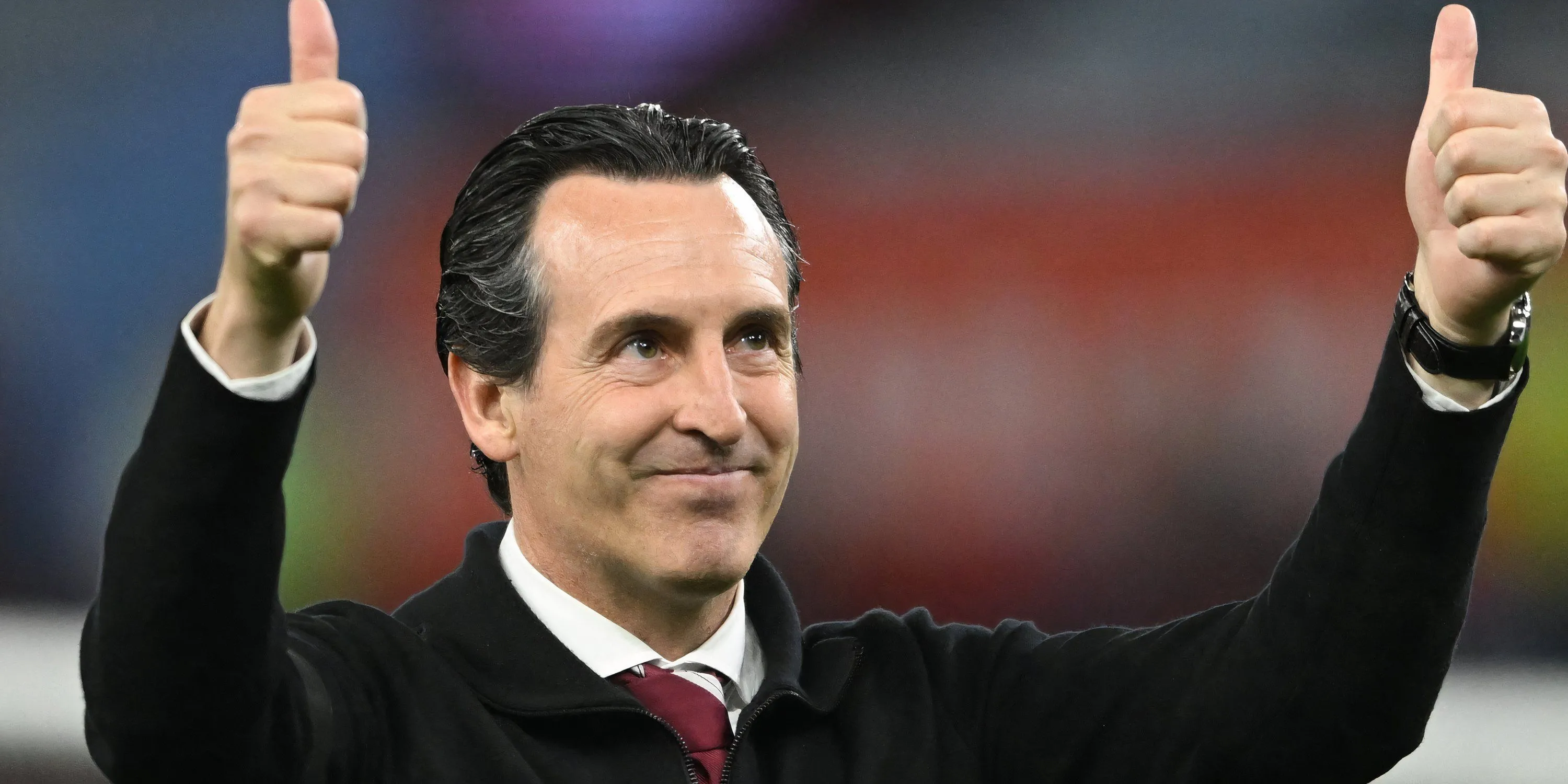 HLV Unai Emery của Aston Villa, người đưa đội dự C1, trong bối cảnh chuyển nhượng.