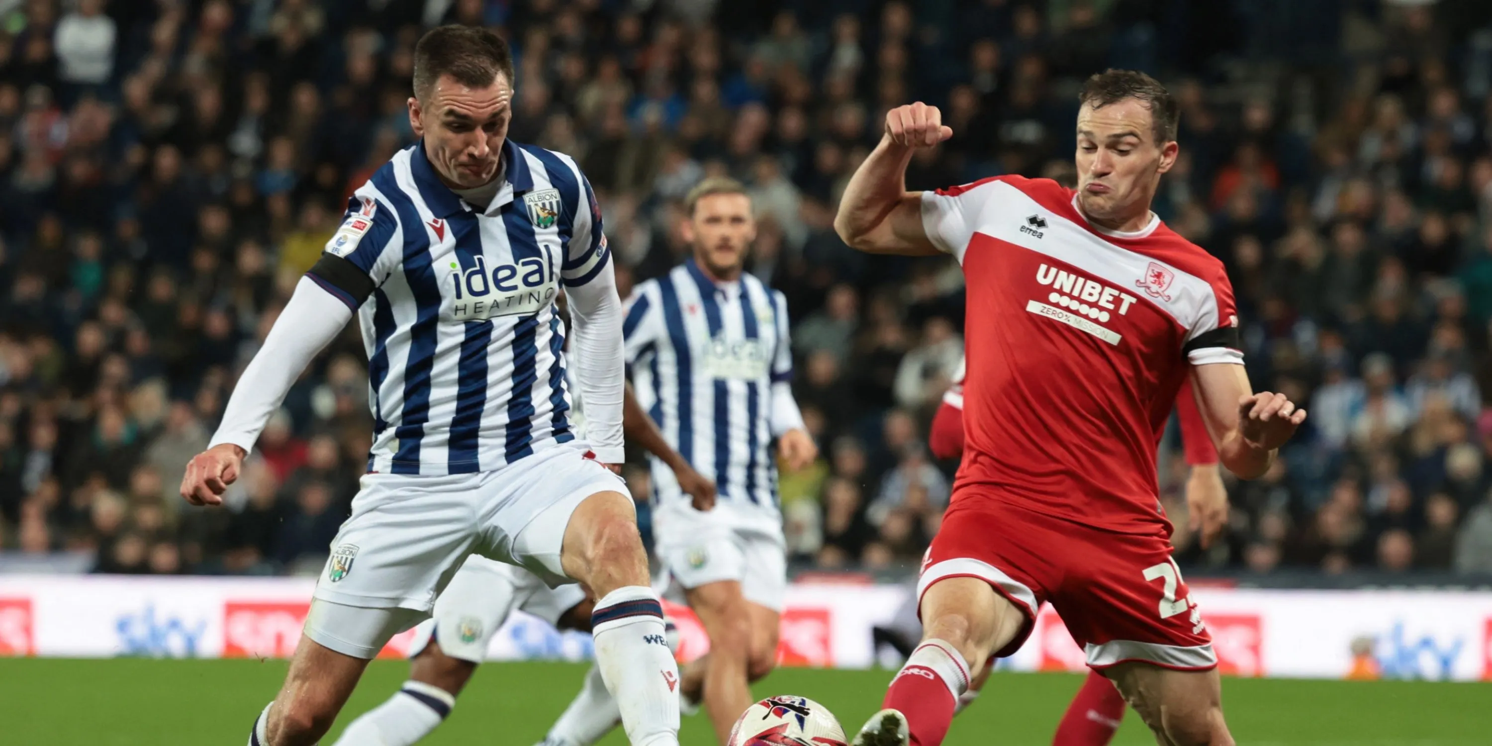 Jed Wallace - cầu thủ West Brom được so sánh với Tom Lawrence