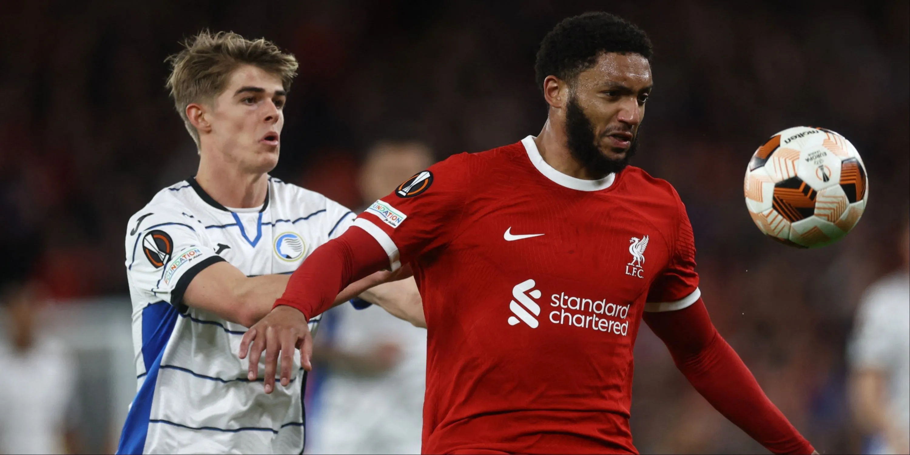 Joe Gomez thi đấu cho Liverpool ở giải bóng đá Anh