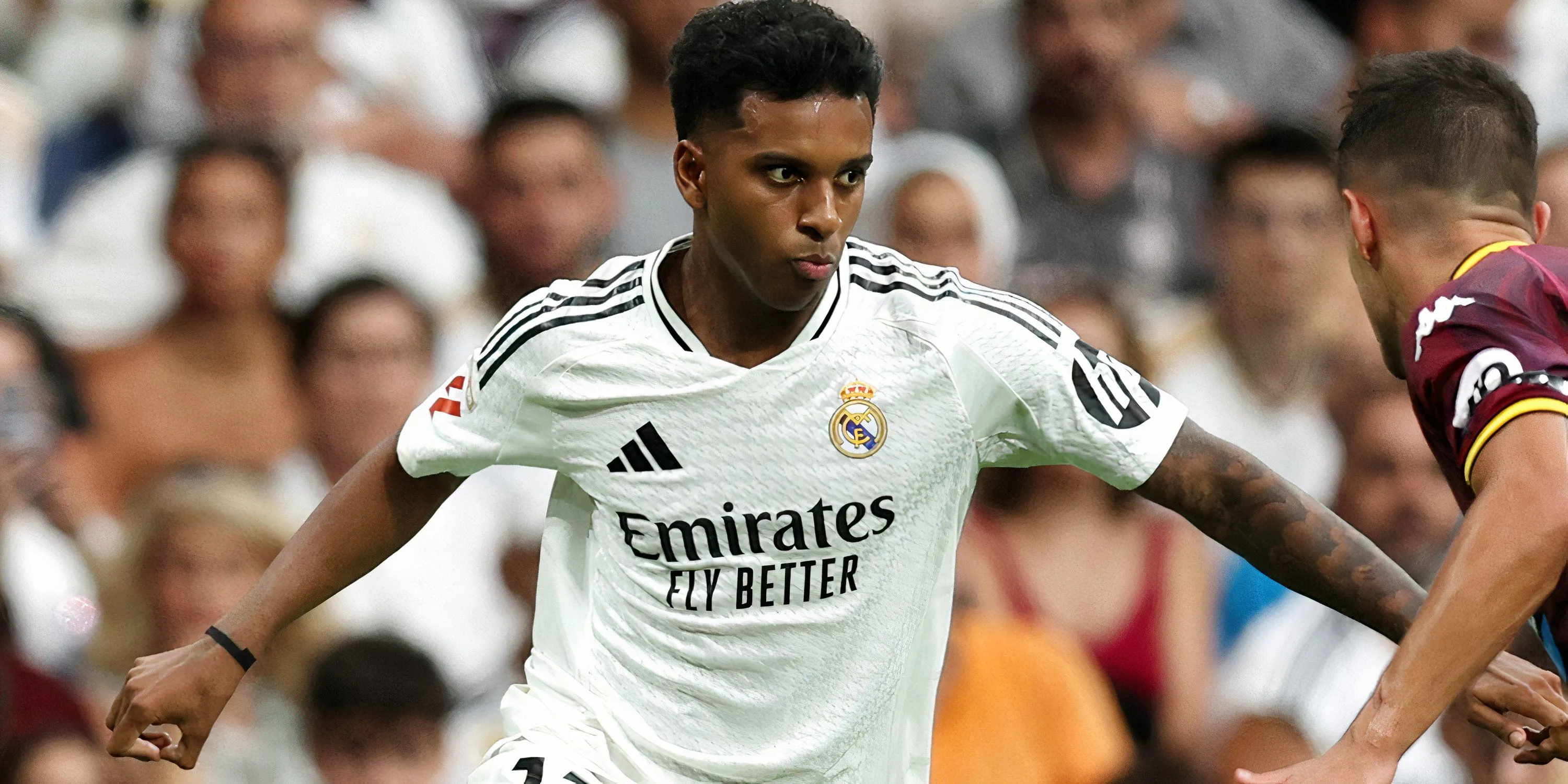 Rodrygo thi đấu cho Real Madrid năm 2024, tương lai của anh đang là tâm điểm chú ý trên thị trường chuyển nhượng bóng đá châu Âu.