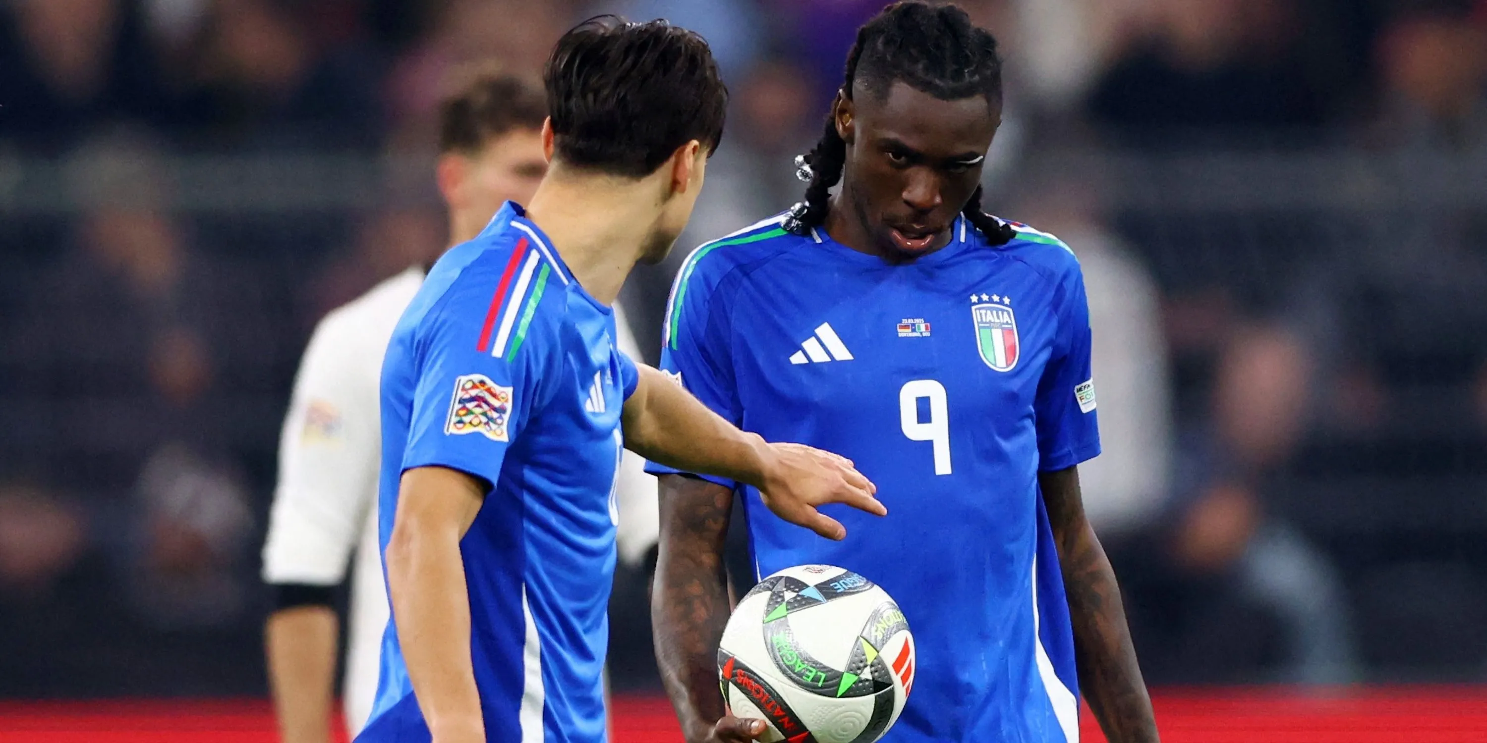 Tiền đạo Moise Kean ăn mừng bàn thắng trong màu áo đội tuyển Ý