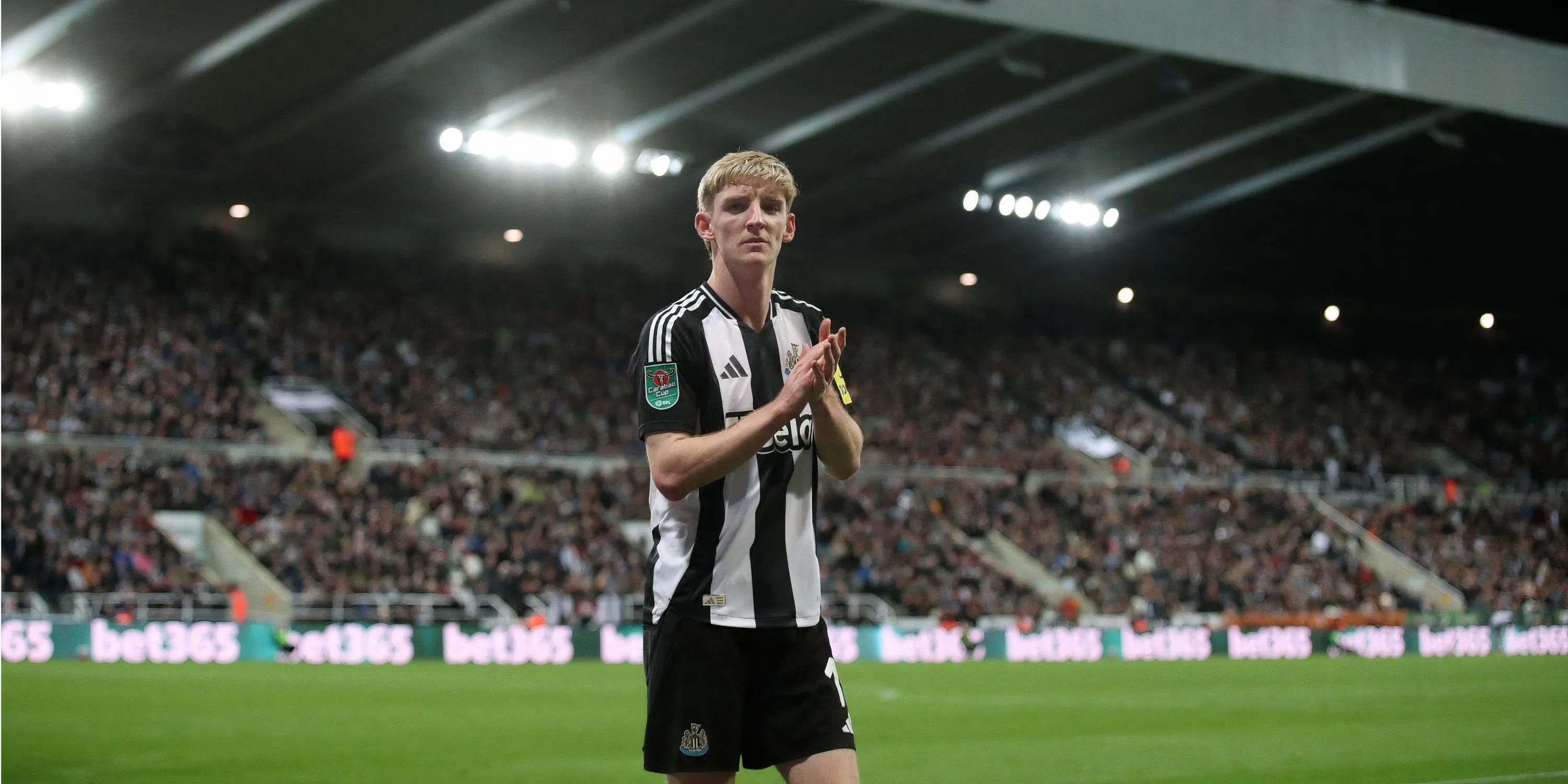 Tiền vệ cánh Anthony Gordon của Newcastle