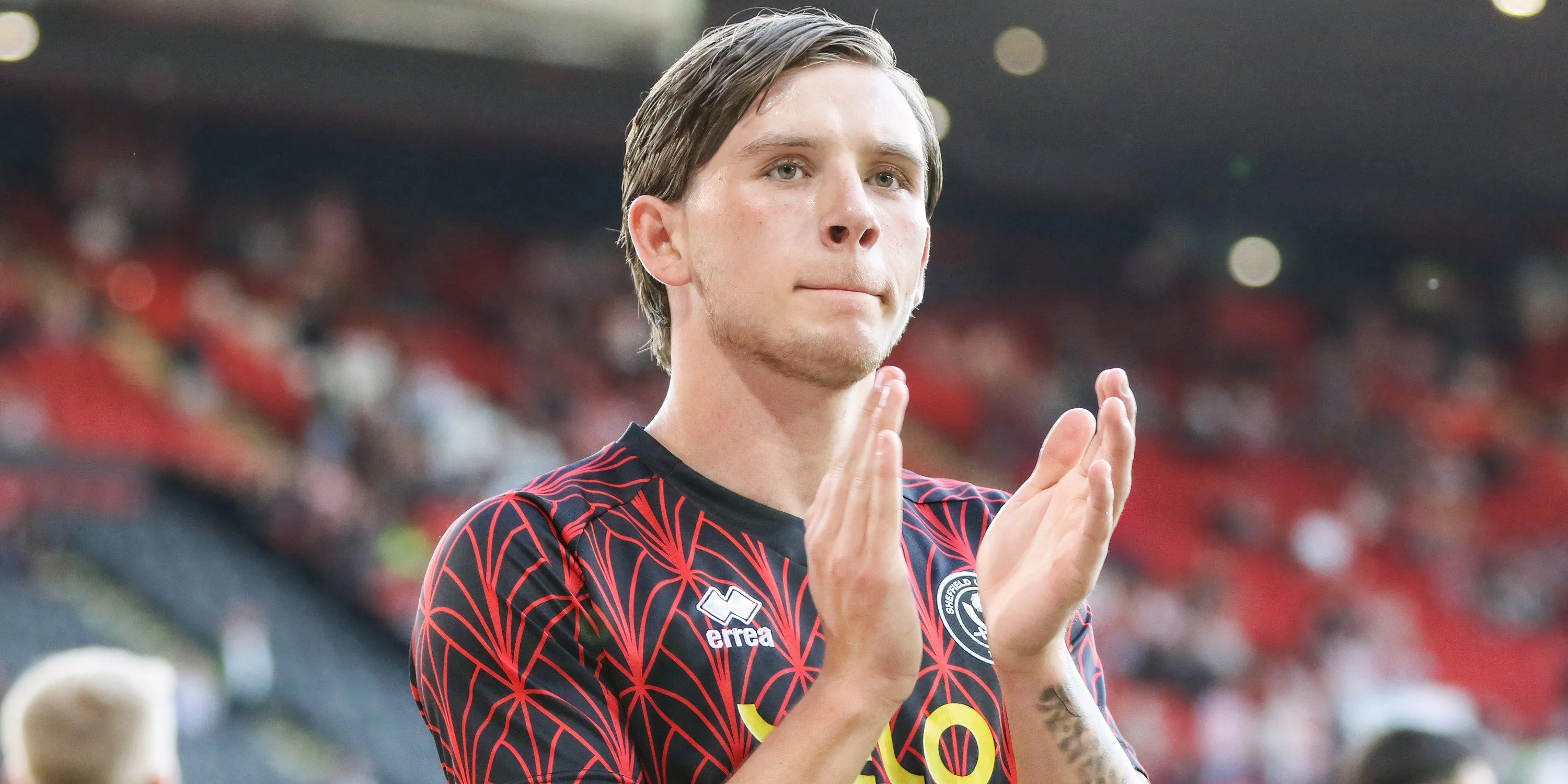 Tiền vệ trẻ Sydie Peck của Sheffield United
