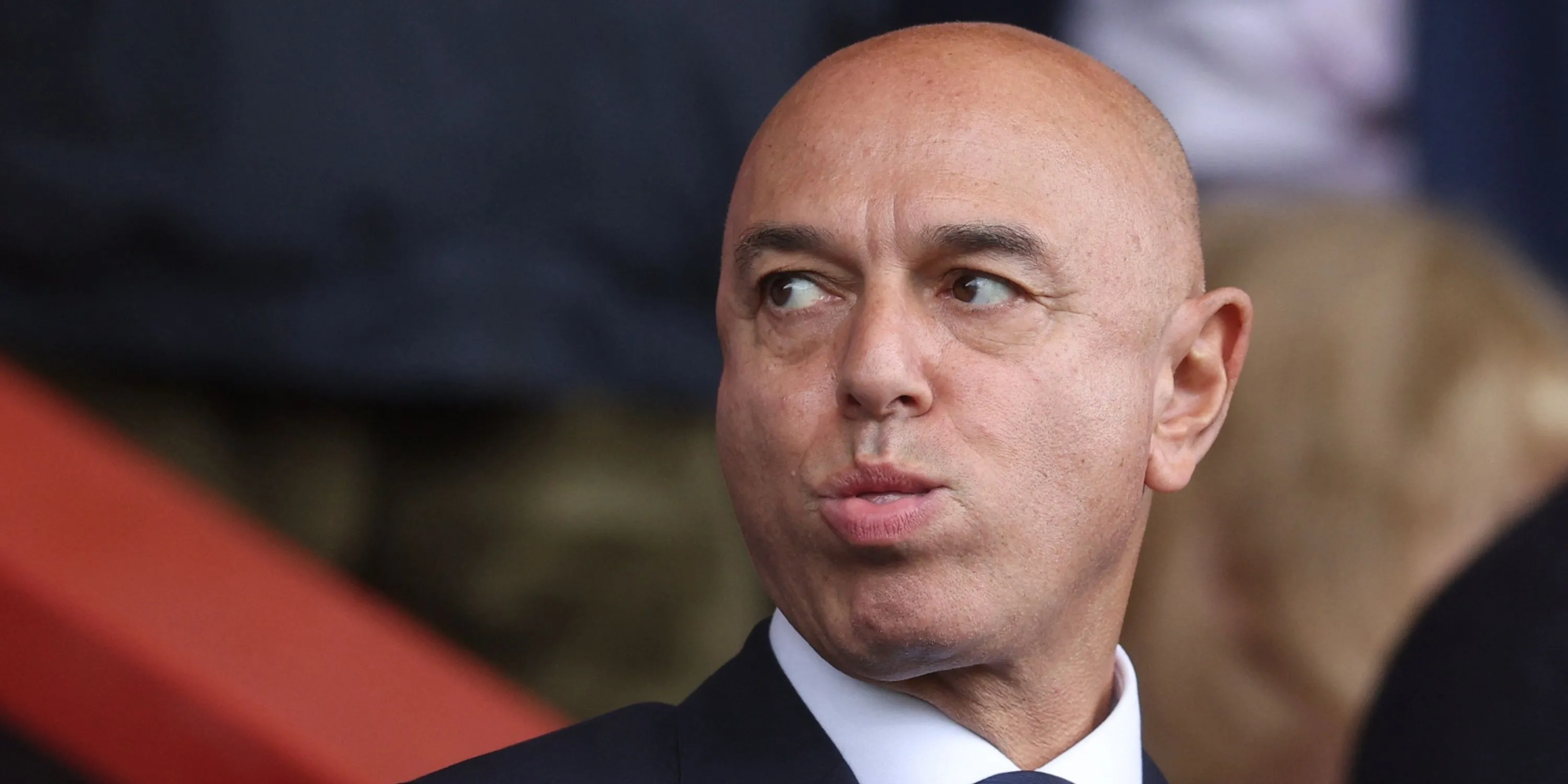 Daniel Levy, Chủ tịch Tottenham Hotspur, nổi tiếng với các thương vụ chuyển nhượng lãi lớn và thua lỗ