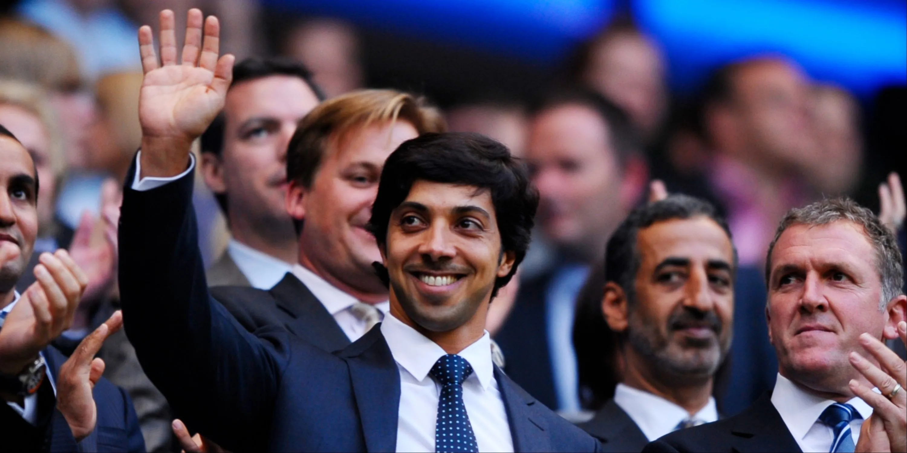Sheikh Mansour bin Zayed Al Nahyan, chủ sở hữu Manchester City, người đã thay đổi cục diện Premier League