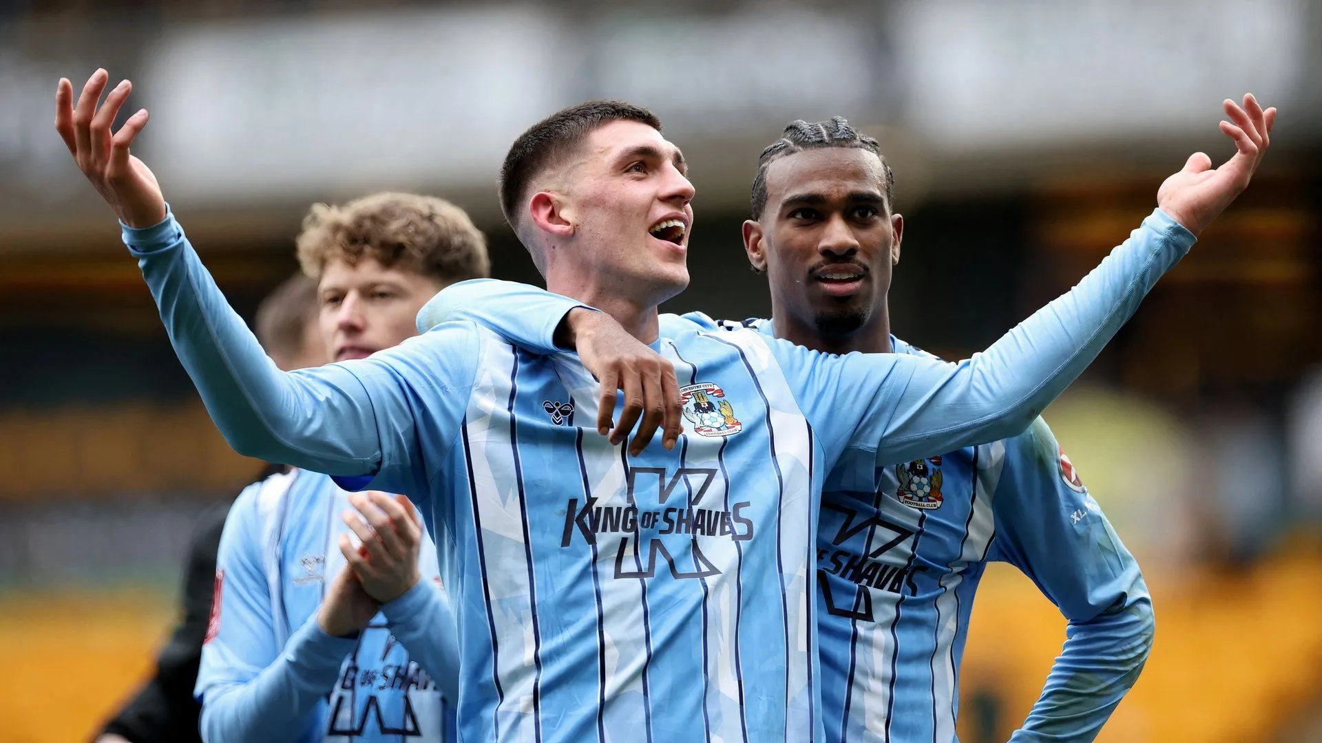 Câu lạc bộ Coventry City, cần bổ sung lực lượng phòng ngự