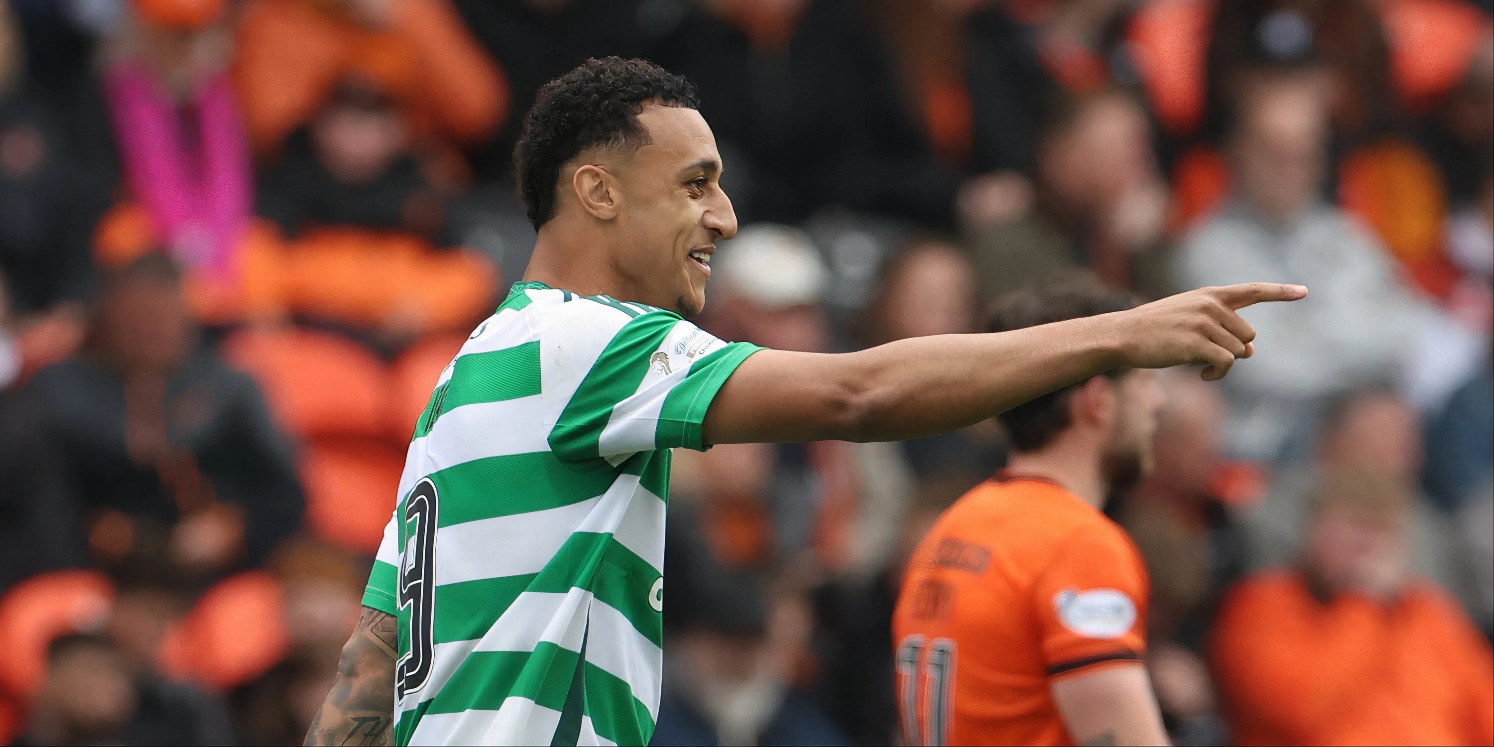 Tiền đạo Adam Idah trong màu áo Celtic, đại diện cho những trường hợp cầu thủ cần cải thiện khả năng dứt điểm
